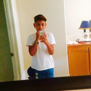 Meet your Posher, Diego